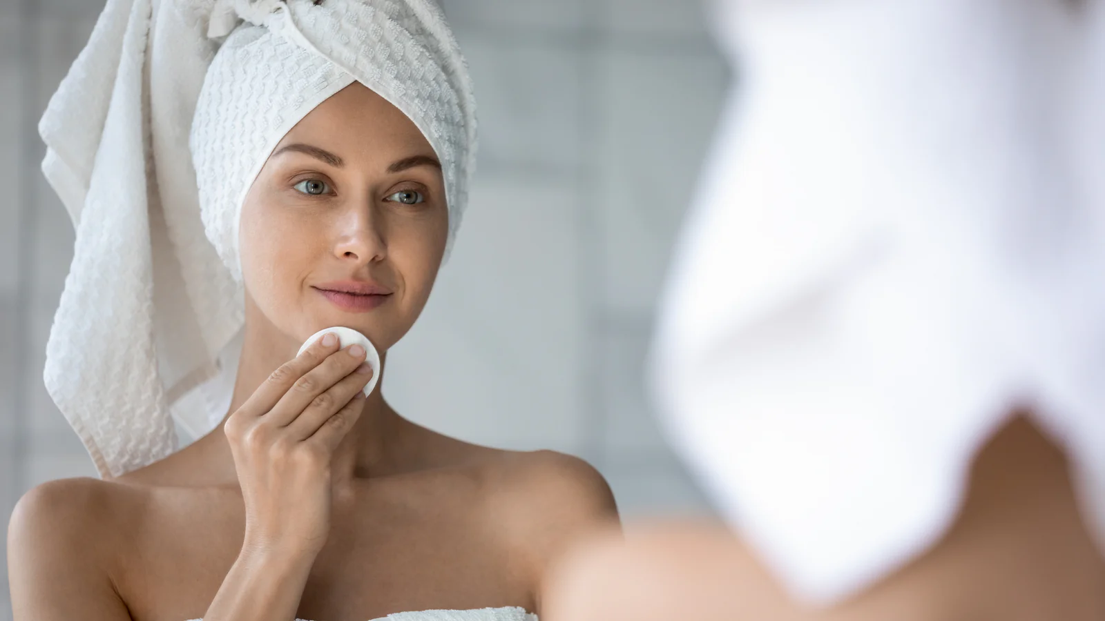 Essential Skincare Routine: Steps for Healthy, Glowing Skin